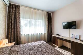 Гостиница Орион Нижний Новгород Номер стандарт с 1 двуспальной кроватью-10