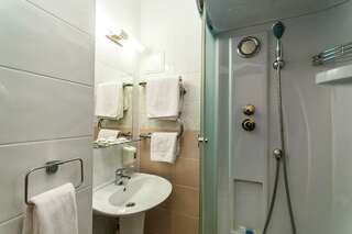 Гостиница Орион Нижний Новгород Номер стандарт с 2 односпальными кроватями-2