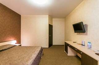 Гостиница Орион Нижний Новгород Номер стандарт с 1 двуспальной кроватью-19