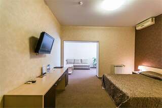 Гостиница Орион Нижний Новгород Стандартный номер с 2-х спальной кроватью-14